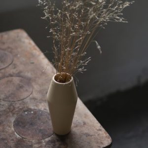 Ygg&Lyng Dia Vase Midi – Halm gul